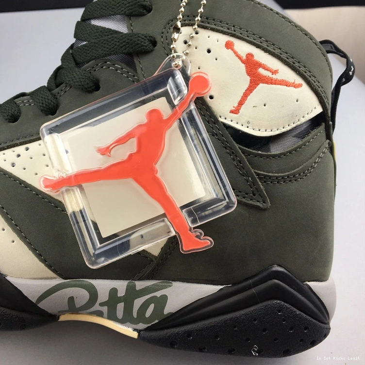 SP 7 100 AT3375 Patta Air x Retro  Jordan 'Icicle' 0320